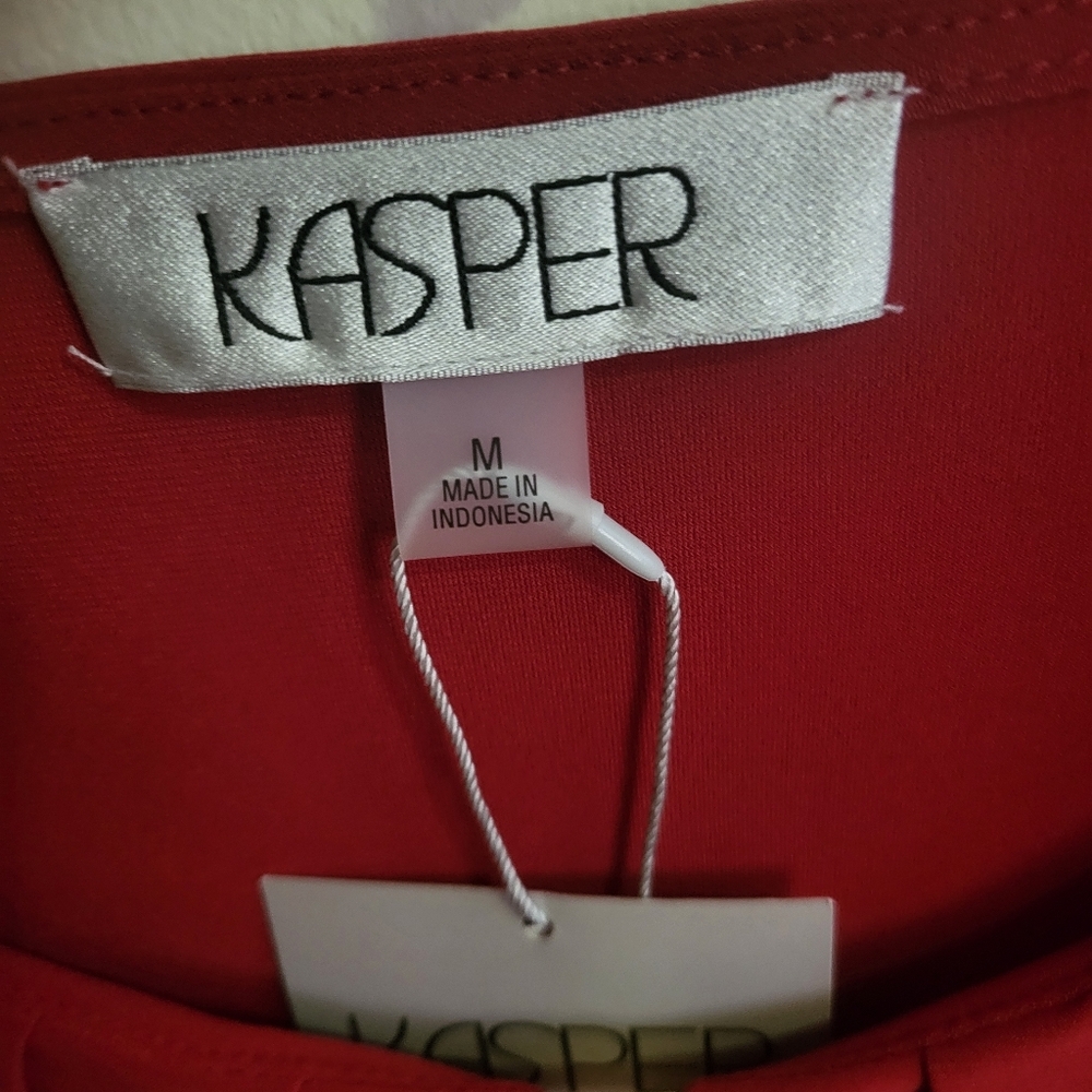 Kasper Women's Red Top - Picture 3 of 5